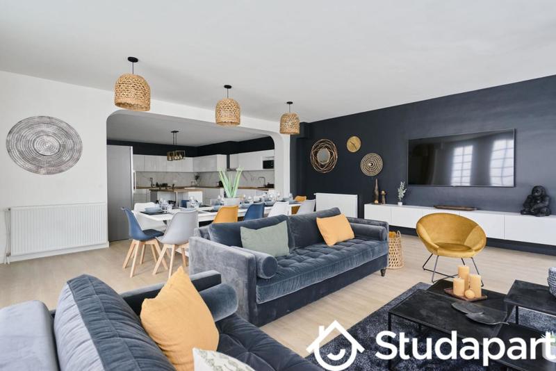 Chambre - 14 m² - 1 pièce