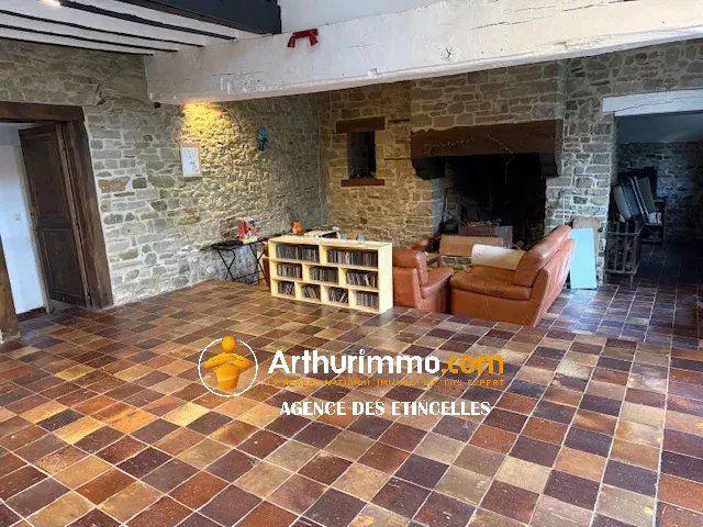 Maison - 200 m² - 6 pièces