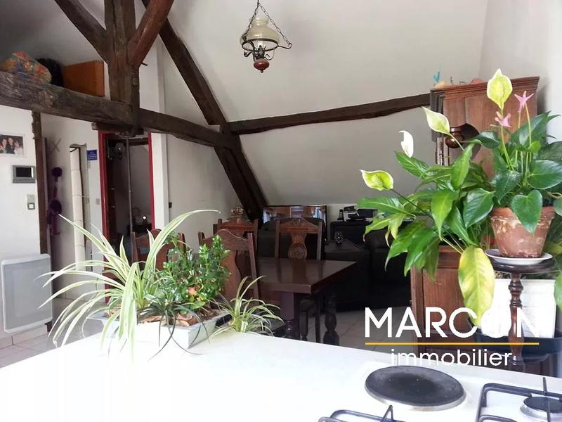 Immeuble mixte - 571 m²