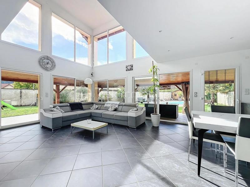 Maison d'architecte - 149 m² - 5 pièces