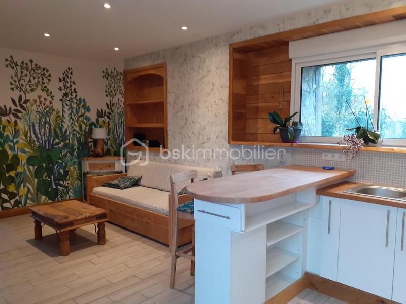 Propriété - 165 m² - 6 pièces