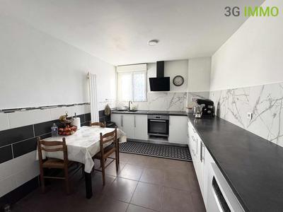 Maison - 109 m² - 5 pièces