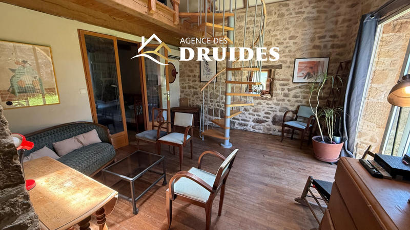 Maison - 93 m² - 5 pièces