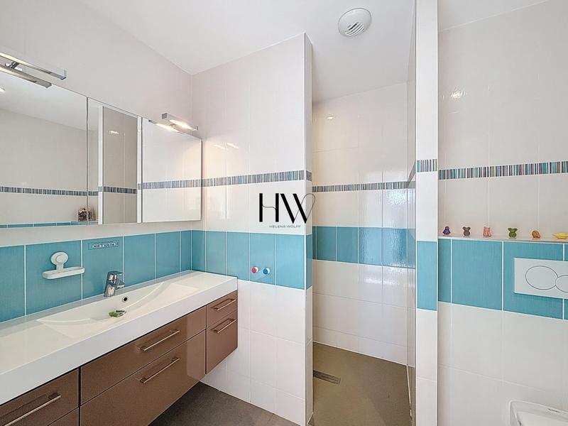 Maison - 165 m² - 6 pièces