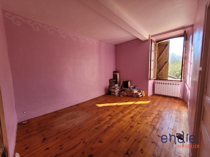 Maison de village - 180 m² - 5 pièces