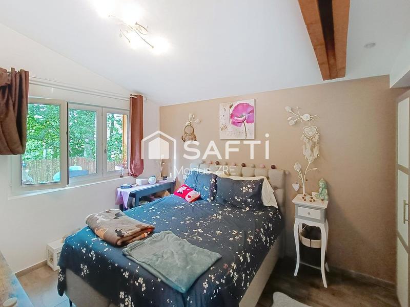 Maison - 221 m² - 9 pièces