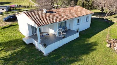 Villa - 95 m² - 4 pièces