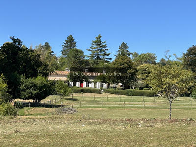 Maison - 246 m² - 6 pièces