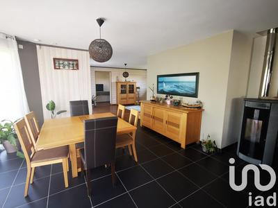 Maison de maîtres - 200 m² - 8 pièces