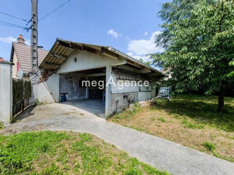 Maison - 140 m² - 7 pièces