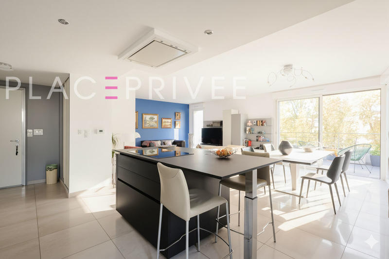 Appartement - 106 m² - 5 pièces