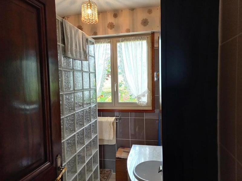 Maison - 154 m² - 9 pièces