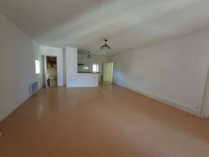 Maison - 113 m² - 9 pièces