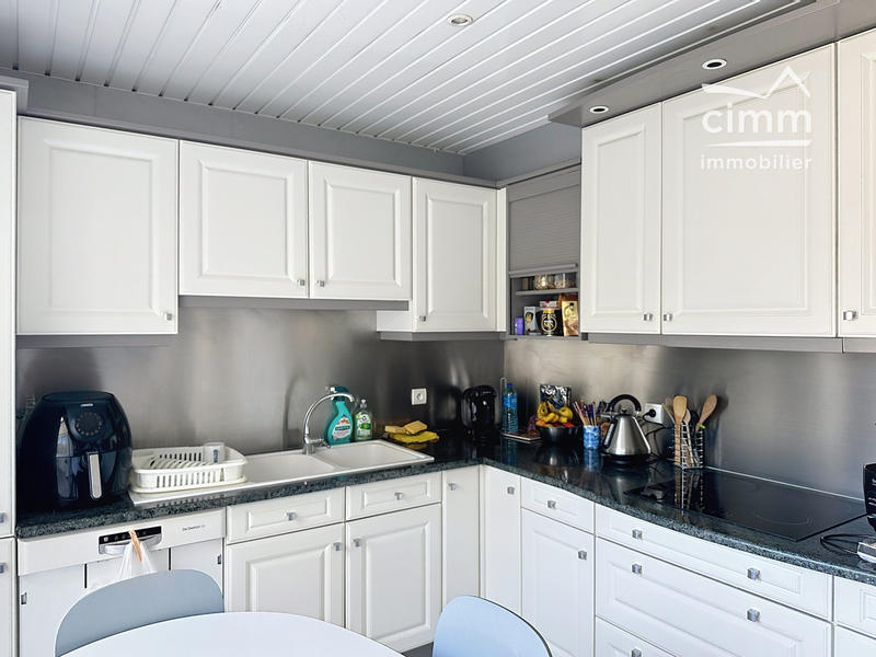 Maison ancienne - 215 m² - 7 pièces