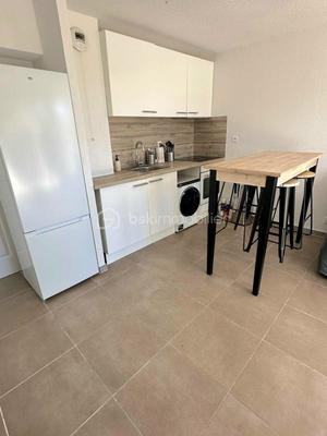Studio - 23 m² - 1 pièce