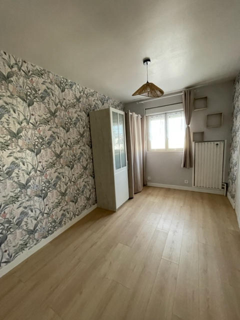 Maison - 83 m² - 4 pièces