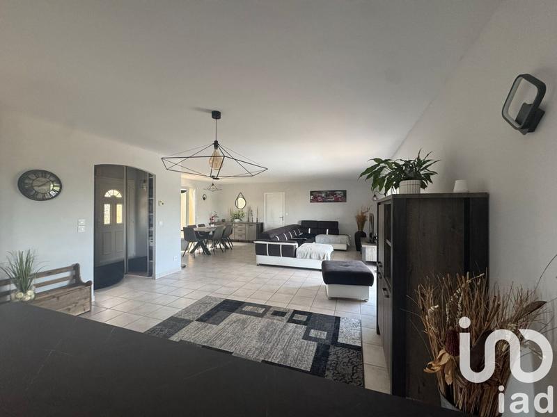 Maison - 194 m² - 8 pièces