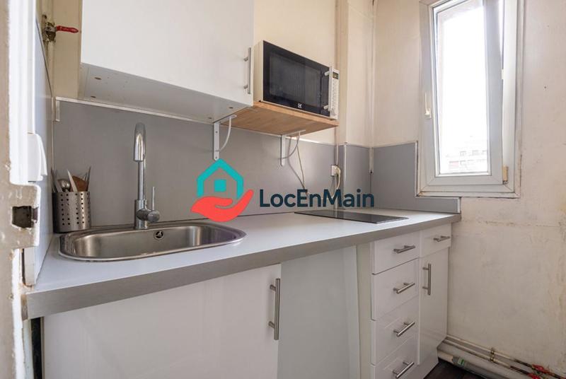 Studio - 15 m² - 1 pièce