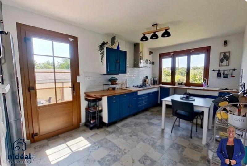 Maison traditionnelle - 170 m² - 6 pièces