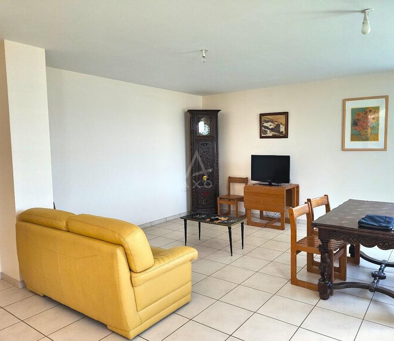 Maison - 107 m² - 5 pièces