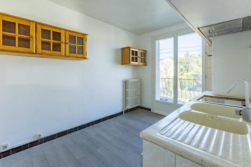 Maison - 107 m² - 6 pièces