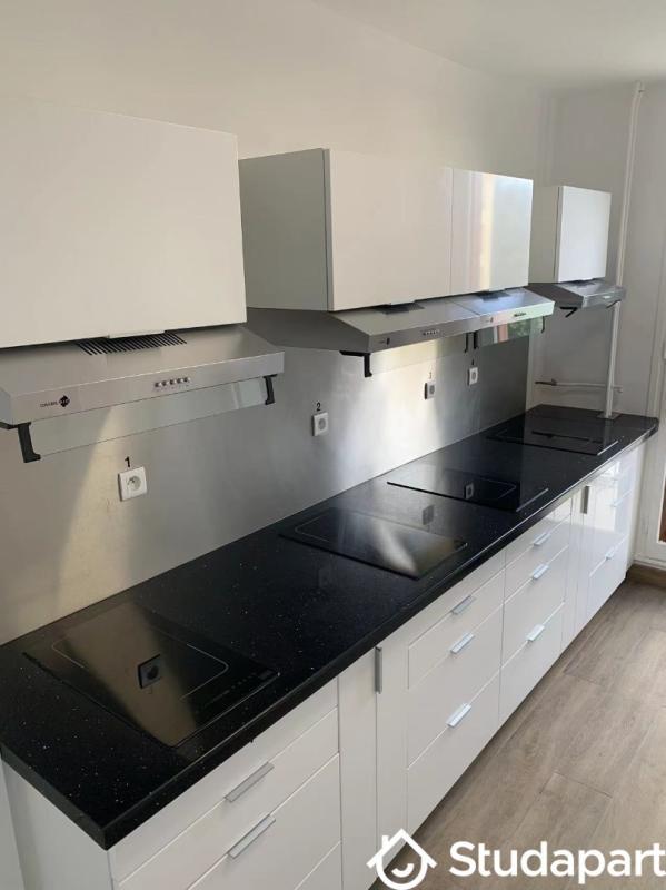 Chambre - 10 m² - 1 pièce