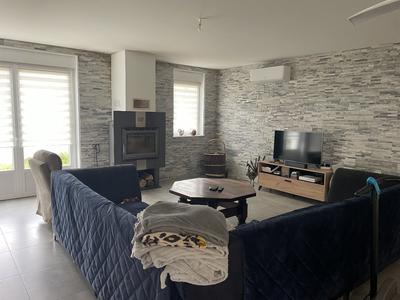 Maison - 182 m² - 5 pièces