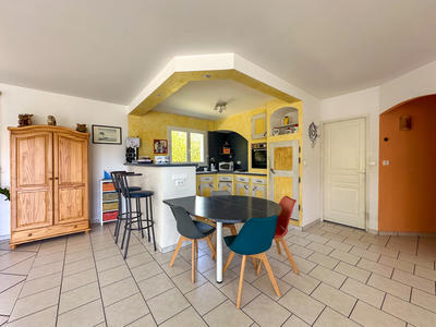 Maison - 146 m² - 5 pièces