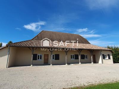 Maison - 142 m² - 5 pièces