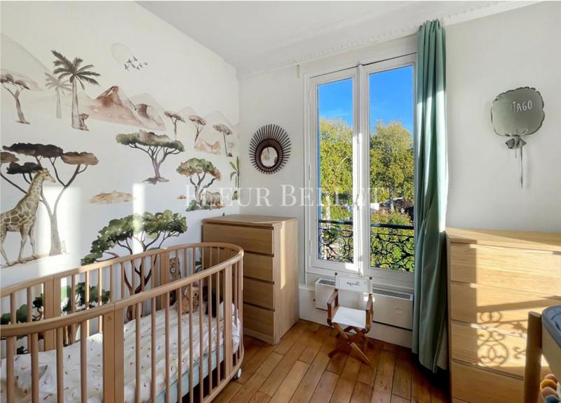 Appartement - 80 m² - 4 pièces