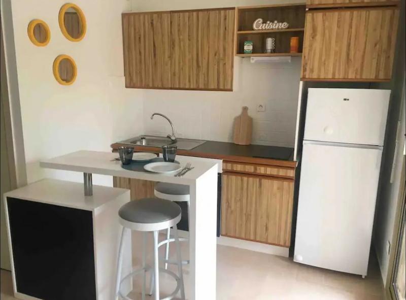 Studio - 25 m² - 1 pièce