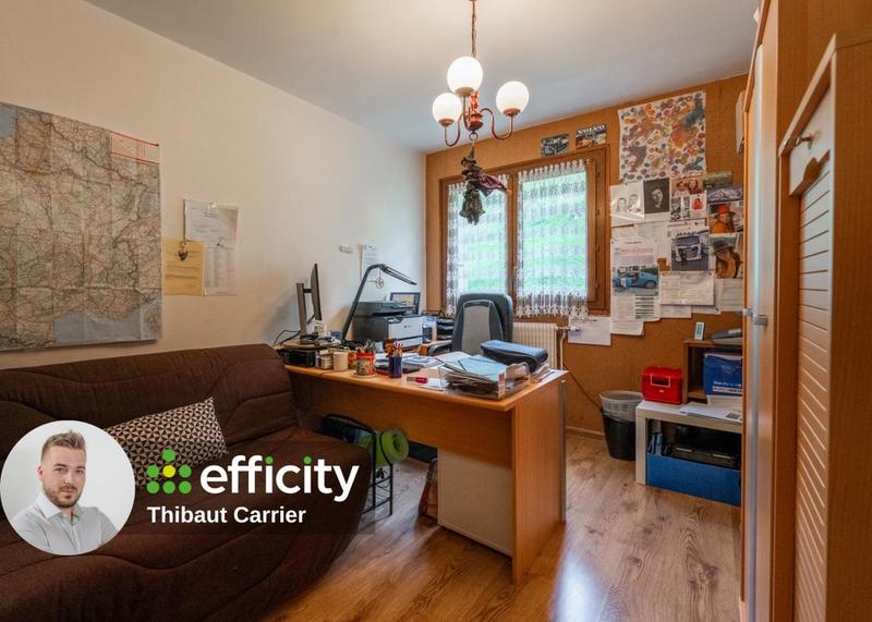 Appartement - 93 m² - 5 pièces