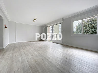Appartement - 95 m² - 6 pièces