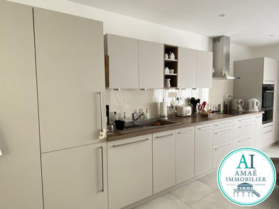 Appartement - 76 m² - 3 pièces