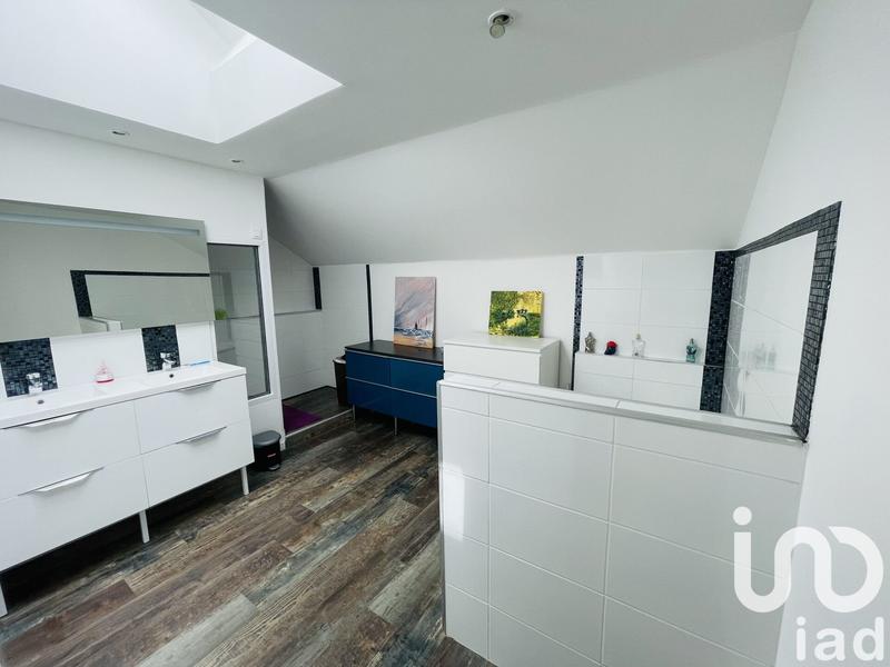 Appartement - 169 m² - 5 pièces