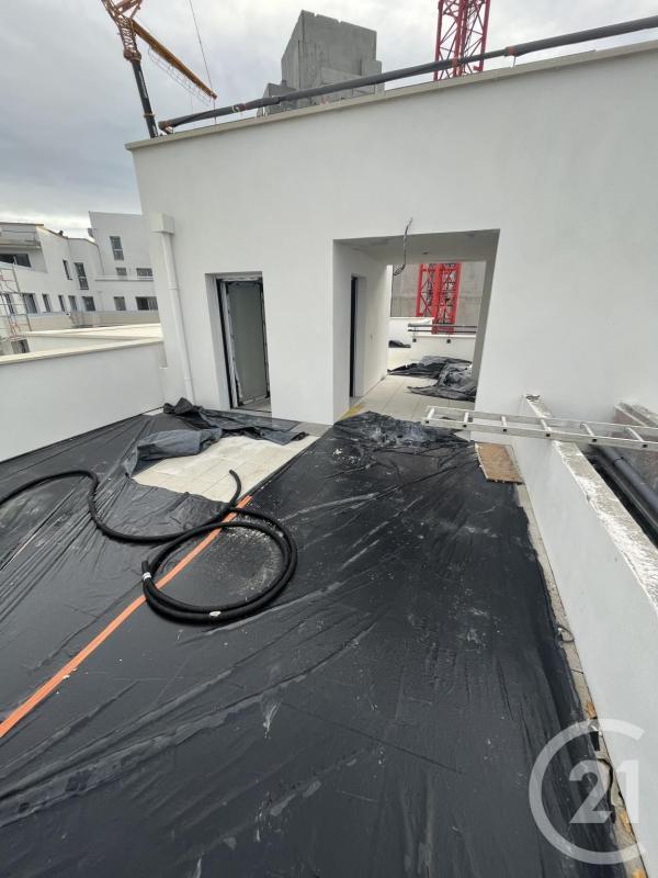 Appartement - 121 m² - 4 pièces