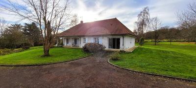 Maison - 150 m² - 7 pièces