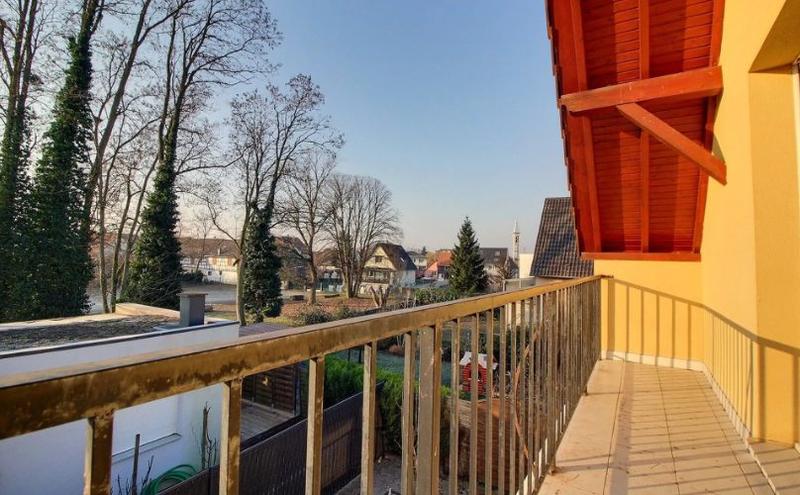 Maison - 96 m² - 4 pièces