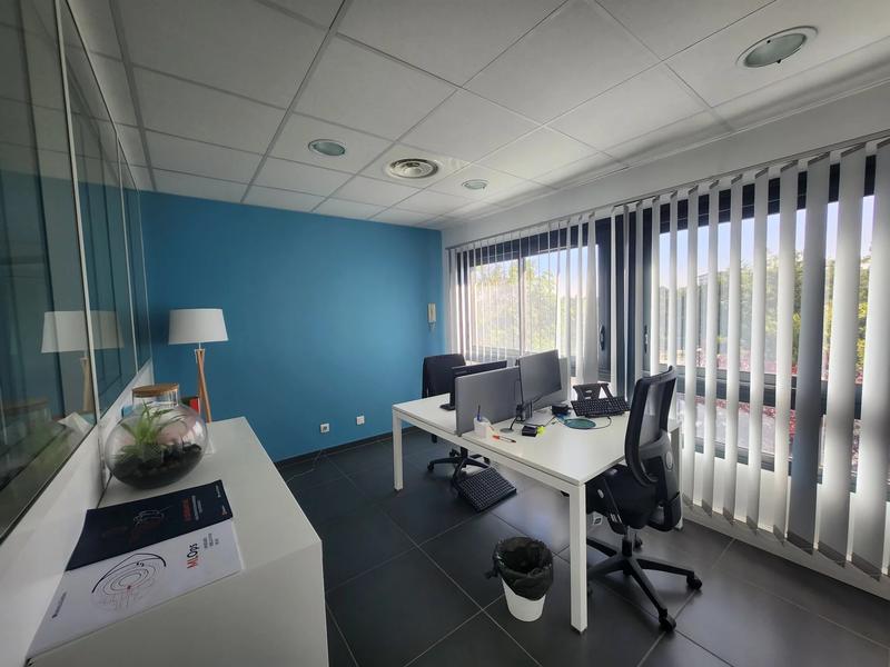 Bureau - 290 m² - 14 pièces