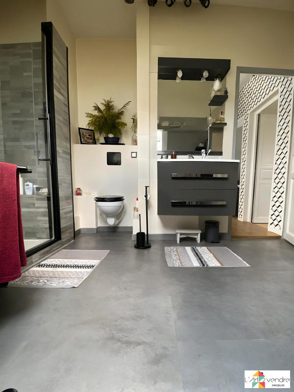 Maison - 115 m² - 6 pièces