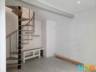 Maison de ville - 90 m² - 4 pièces