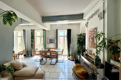 Appartement - 90 m² - 3 pièces