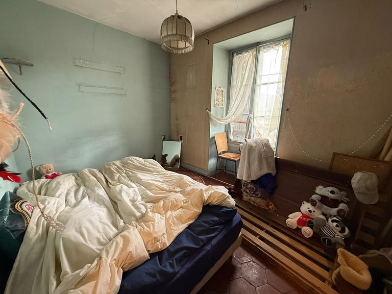 Immeuble - 186 m² - 10 pièces