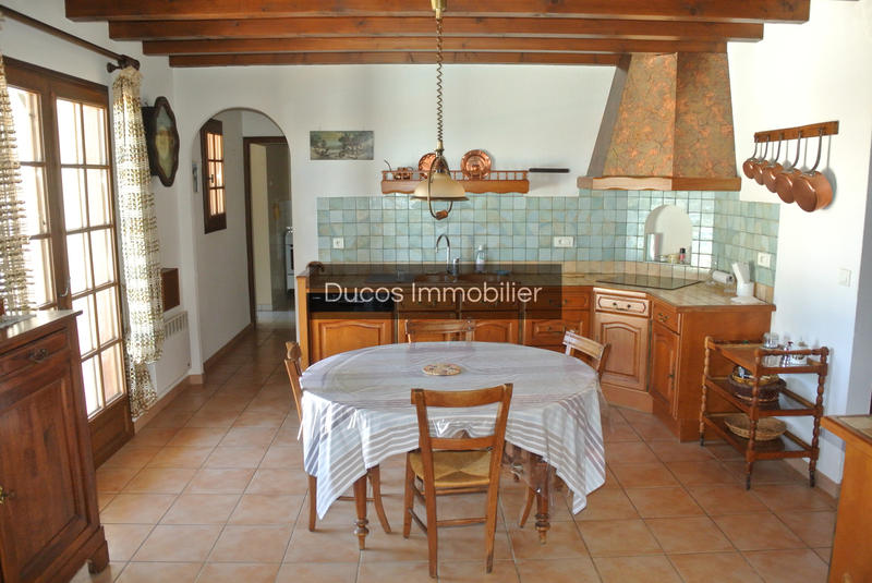 Maison - 260 m² - 5 pièces