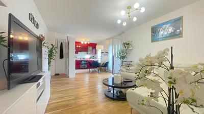 Appartement - 60 m² - 2 pièces