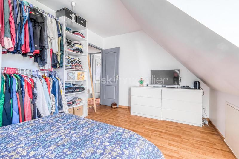 Maison traditionnelle - 85 m² - 3 pièces