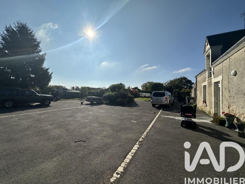 Maison - 182 m² - 3 pièces