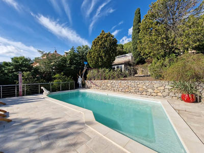 Villa - 160 m² - 6 pièces