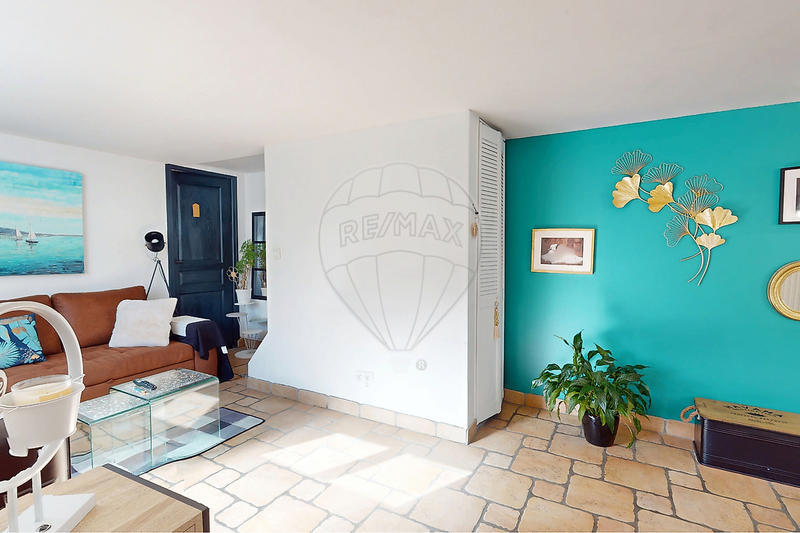 Maison - 96 m² - 5 pièces