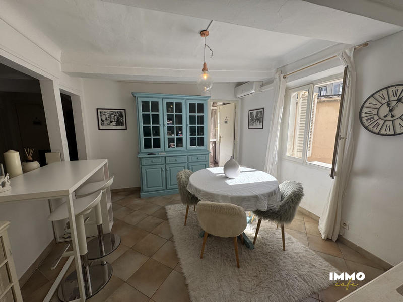 Appartement - 60 m² - 3 pièces